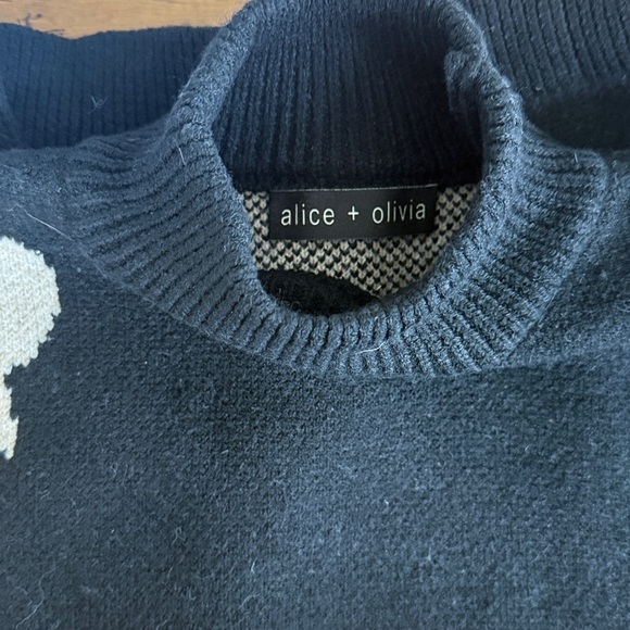Black Floral Turtleneck Sweater | Alice + Olivia - Picture 5 of 5